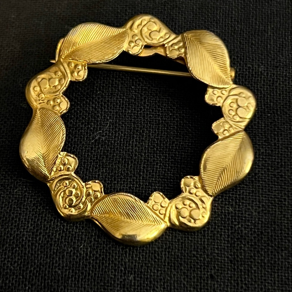 Vintage Brooch